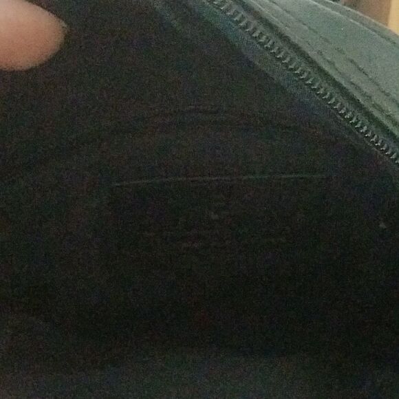 Aigner cross body purse  - Picture 4 of 5